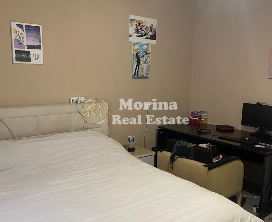 Tirane, jepet me qera Vile 2+1 Kati 1, 600 m² 1.600 € (Fresku)