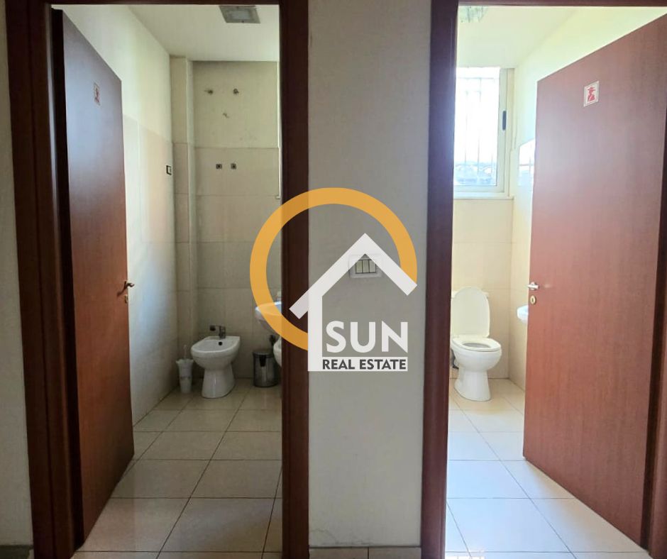 Shkoder, shitet ambjent biznesi Kati 0, 160 m² 115.000 € (BULEVARDI BUJAR BISHANAKU)