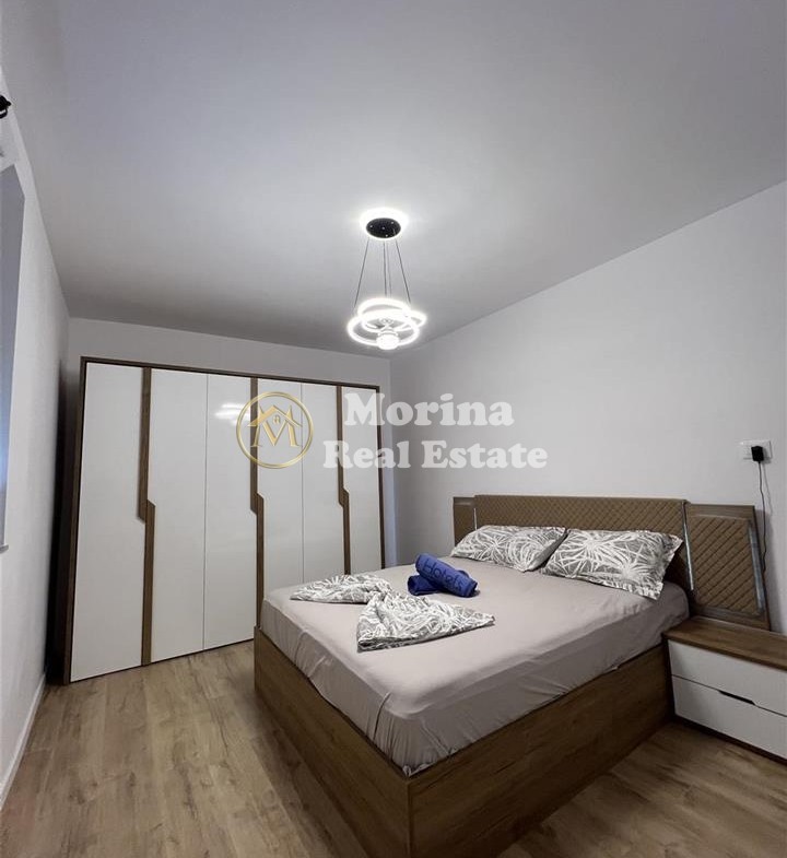 Tirane, jepet me qera apartament 2+1 Kati 1, 85 m² 700 € (Rruga Kavajes)