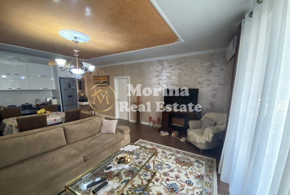 Tirane, shitet apartament 2+1 Kati 3, 115 m² 140.000 € (Fresk/ Rruga Shefqet Kuka)