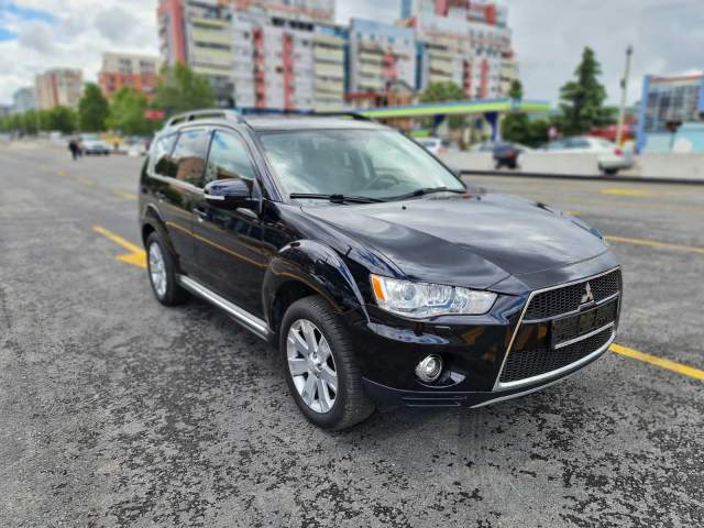 Tirane, shes xhip Mitsubishi Viti 2012, 12.500 Euro