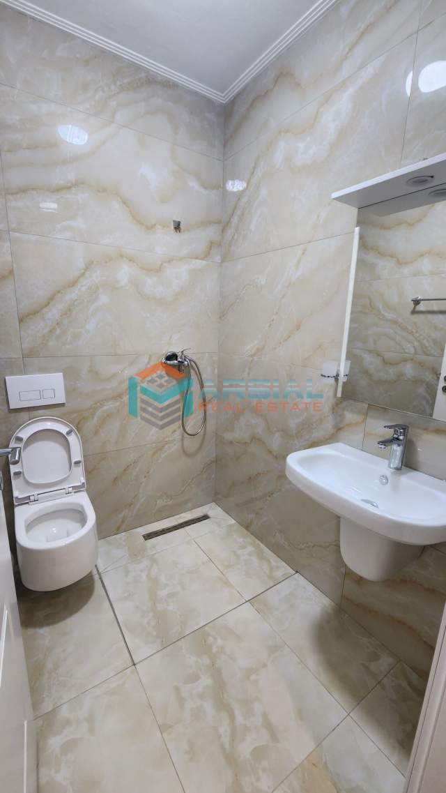 Tirane, jepet me qera apartament 2+1+BLK Kati 5, 110 m² 430 Euro (Bulevardi i Astirit)