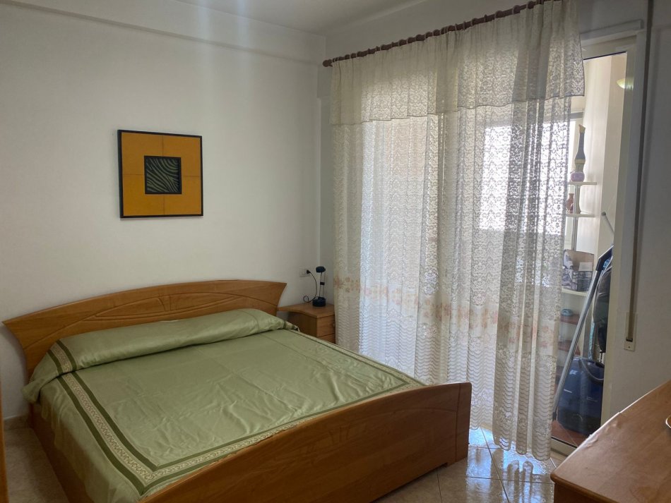 0683487469 Tirane, jepet me qera apartament 1+1+Ballkon Kati 8, 70 m² 550 € (Vizion Plus)