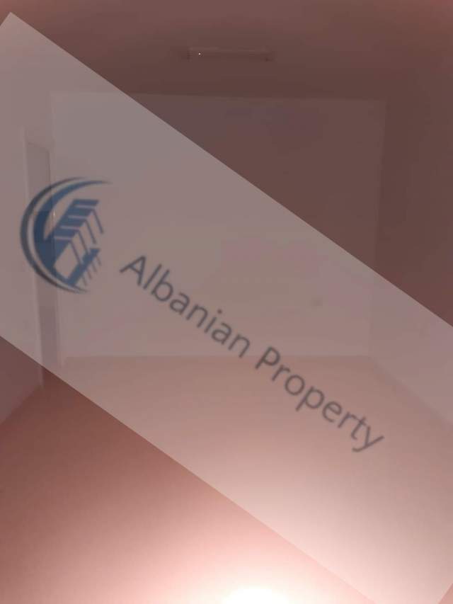 Elbasan, shitet ambjent biznesi Kati 1, 34 m² 25.000 Euro