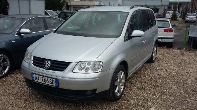 WWW.AUTO-999.AL , shes makine Volkswagen TOURAN Viti 2004