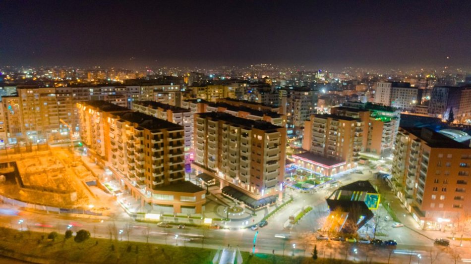 Shitet, Apartament 2+1+2, Kompleksi Delijorgji, Tiranë.