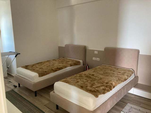 Vlore, jap me qera apartament 2+1+BLK Kati 9, 550 Euro (Lungomare)