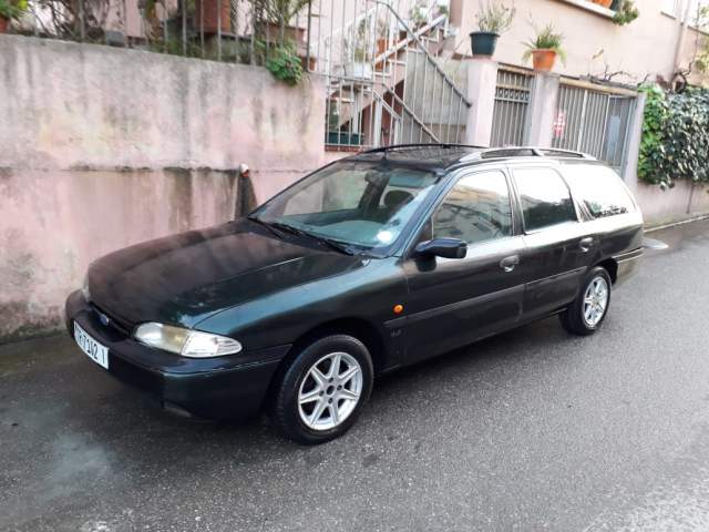 Tirane, shes makine  Ford Mondeo  SW   Viti 1994,   180.000 Leke