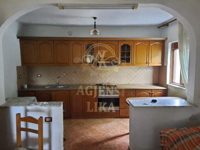 Kavaje, shes shtepi Kati 0, 130 m² 85.000 Euro (Kanaparaj Kavaje)