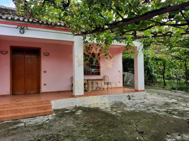 Kavaje, shes shtepi Kati 0, 130 m² 85.000 Euro (Kanaparaj Kavaje)