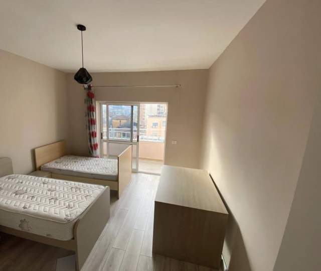 Tirane, shes apartament 2+1+BLK Kati 5, 95 m² 115.000 Euro (hoxha tahsim)