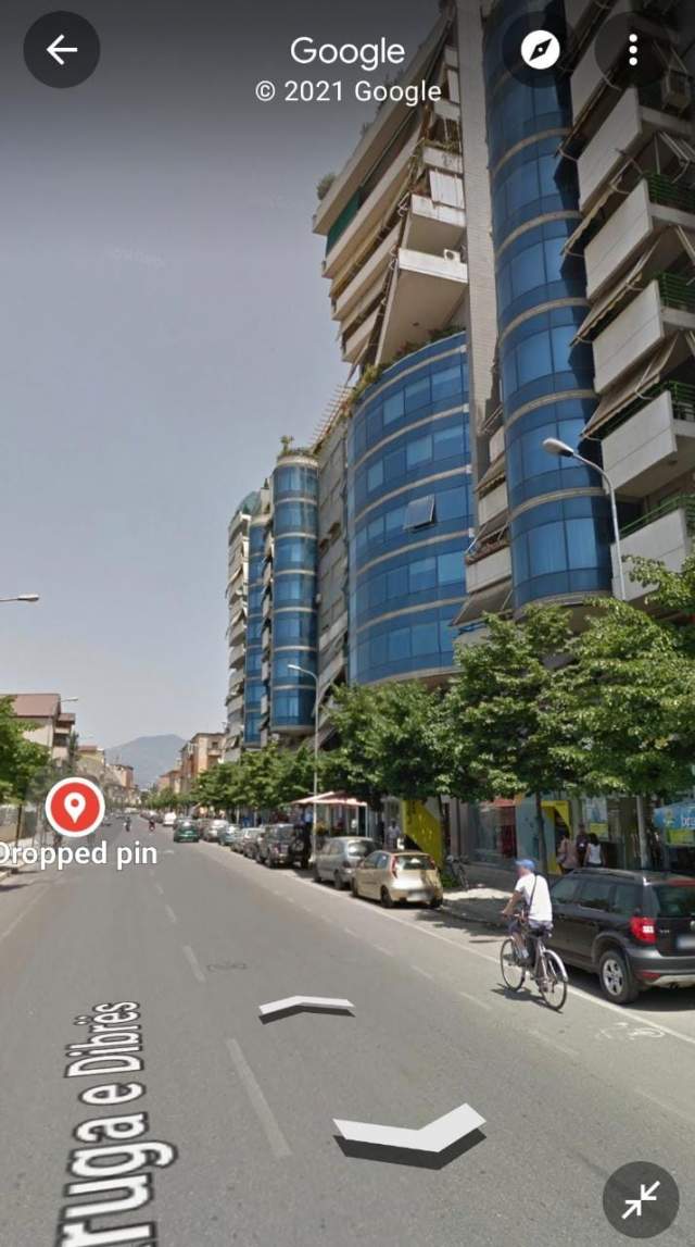Tirane, shes dyqan Kati 1, 76 m² 450.000 Euro (Rr. e Dibres (Kompleks Halili))