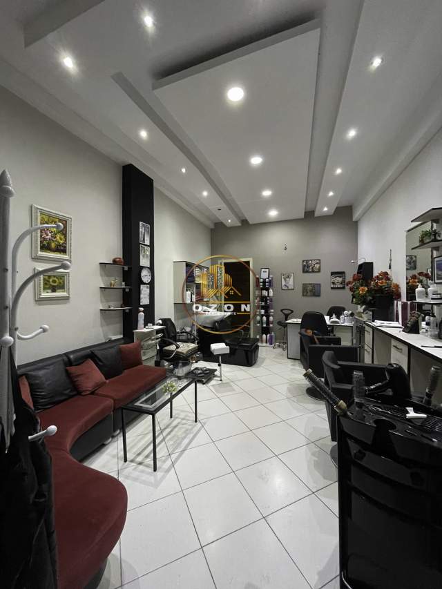 Tirane, shes dyqan Kati 1, 59 m² 170.000 Euro (Rruga " Xhorxh .W. Bush ")