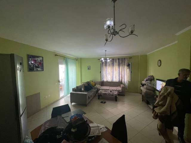 Tirane, shes apartament 1+1+A+BLK Kati 1, 90 m² 100.000 Euro (Kopshti zoologjik)