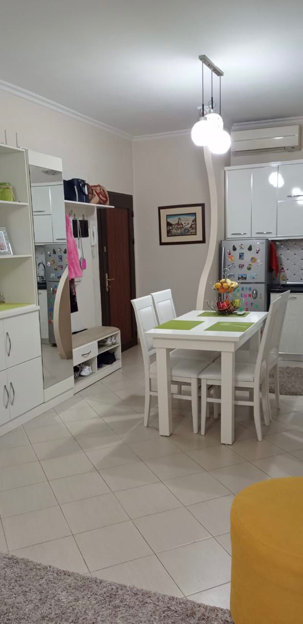 Tirane, shes apartament 2+1+A+BLK Kati 6, 105 m² 80.000 Euro (Rruga Qelqit)