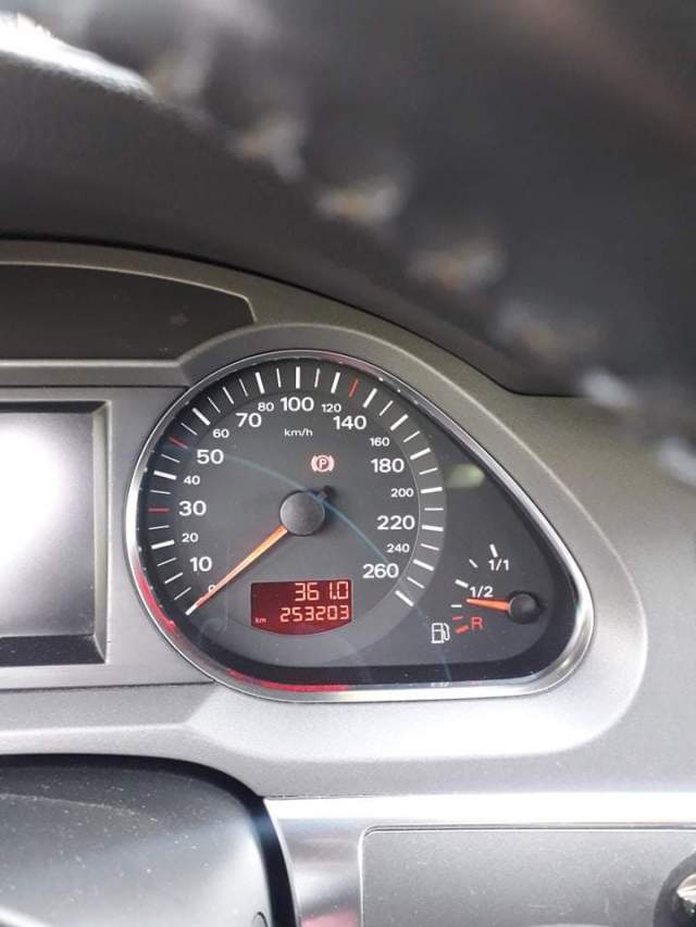 Elbasan, shes Audi A6 Viti 2005 4.900 Euro