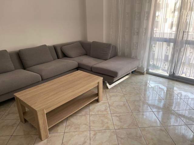 Tirane, shes apartament Kati 3, 89 m² 120.000 Euro (Komuna e Parisit)