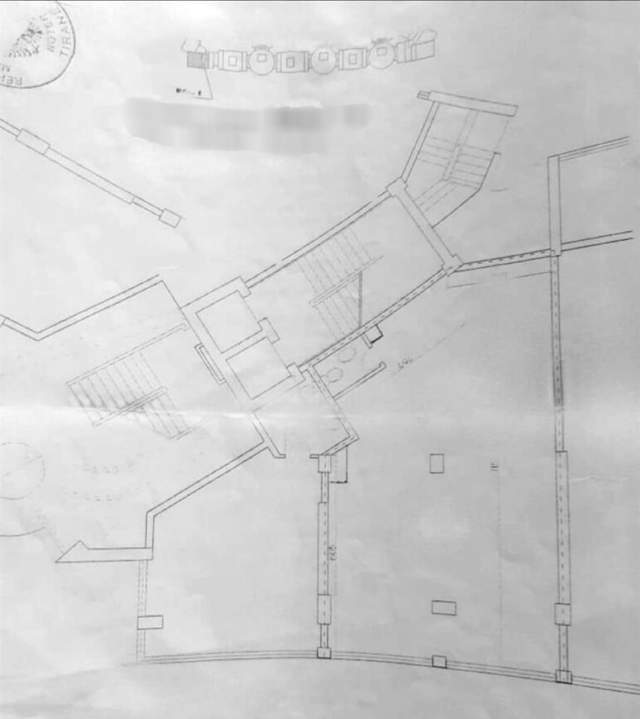 Tirane, shitet ambjent biznesi Kati 0, 76 m² 450.000  (Kompleksi Halili)