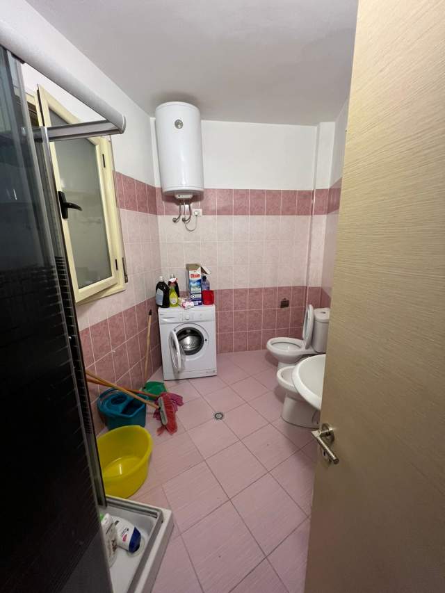 Vlore, shitet Kati 12, 74 m² 55.000 Euro