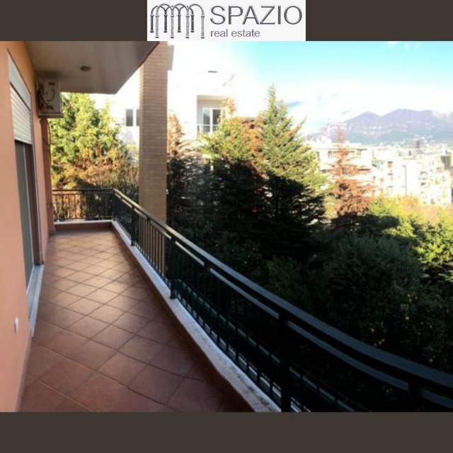Tirane, shitet Vile 3 Katshe 817 m² 600.000 Euro (Kopshti Botanik)