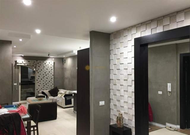 Tirane, shitet apartament Kati 4, 120 m² 190.000  (Kopshti Zoologjik)