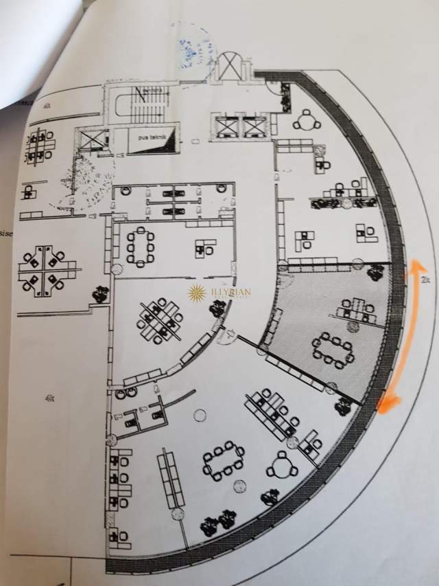 Tirane, jepet me qera Kati 9, 69 m² 1.000 Euro (ETC)