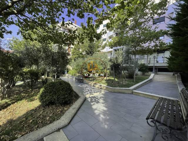 Tirane, jap me qera apartament Kati 2, 110 m² 400 Euro (Fresku)