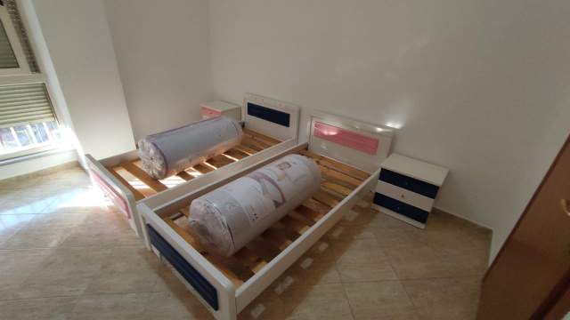 Tirane, jepet me qera apartament 2+1+BLK Kati 7, 111 m² 55.000 Leke (Adresa: Rr.Dibres / Selvi)
