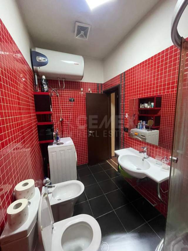 Tirane, shitet apartament 2+1+BLK Kati 5, 90 m² 140.000 Euro (myslym shyri)
