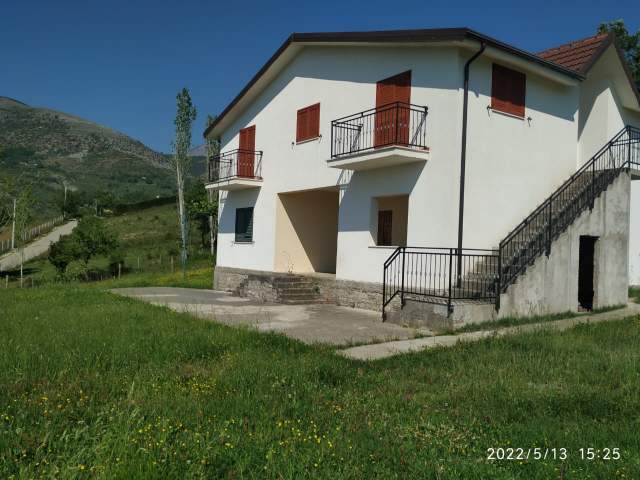 Lezhe, shitet shtepi 4+1+BLK Kati 2, 130.000 Euro (Gjon Pali ll)