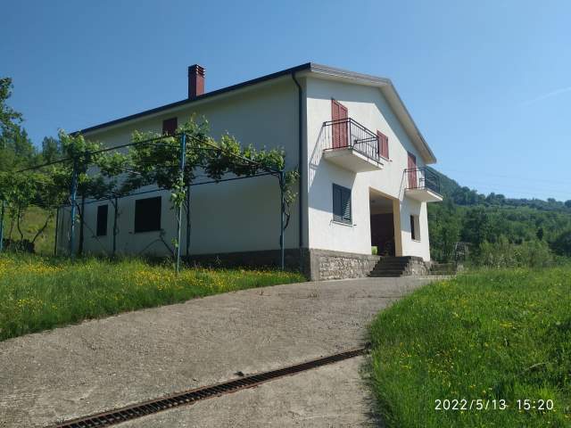 Lezhe, shitet shtepi 4+1+BLK Kati 2, 130.000 Euro (Gjon Pali ll)