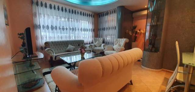 ofert 1+1 Kati 3, 70 m² 400 Euro