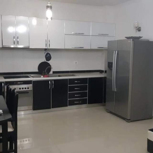 Tirane, shitet 1+1 61 m² 50.000 Euro