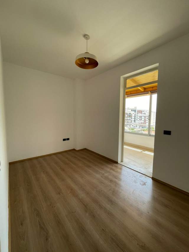 Tirane, shitet apartament 2+1+BLK Kati 6, 79 m² 75.000 Euro (Adresa:Astir te Vila L)
