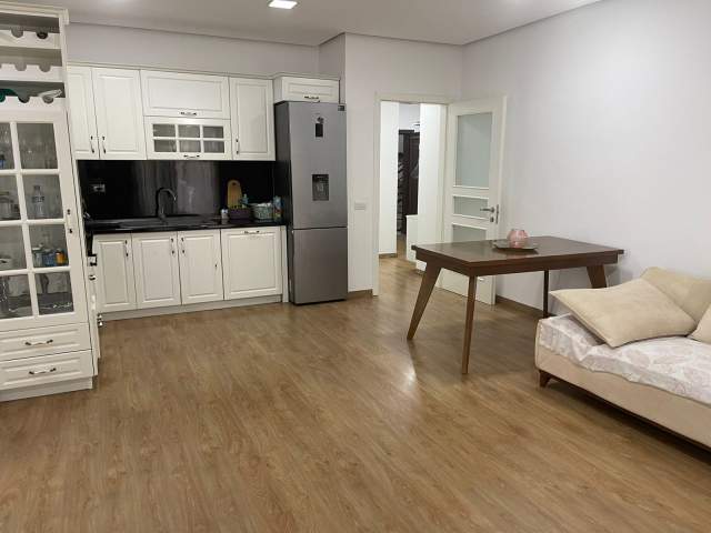 Tirane, shes apartament 2+1+BLK Kati 5, 112 m² 111 000 Euro (Unaza e re)