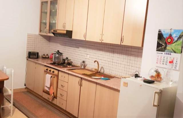 Tirane, shitet apartament 1+1+BLK Kati 5, 80 m² 80.000 Euro