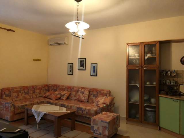 Mali Robit, shitet apartament 2+1+BLK Kati 4, 99 m² 54.890 Euro (golem)