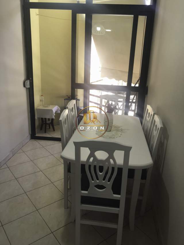 Tirane, jepet me qera apartament 2+1+BLK Kati 6, 102 m² 450 Euro (21 Dhjetori)