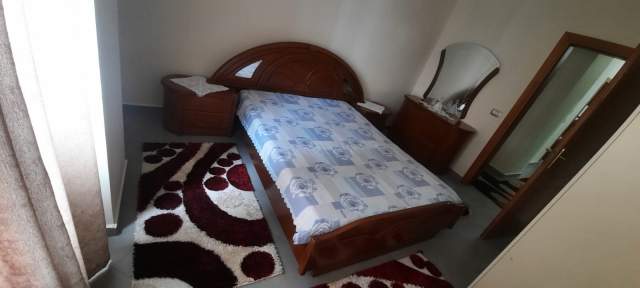 Tirane, jepet me qera apartament 2+1+BLK Kati 5, 105 m² 350 Euro (Sokrat Miho)