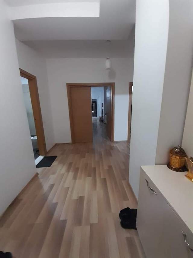 Tirane, shitet apartament 3+1+BLK Kati 3, 170 m² 360.000 Euro (Peti)