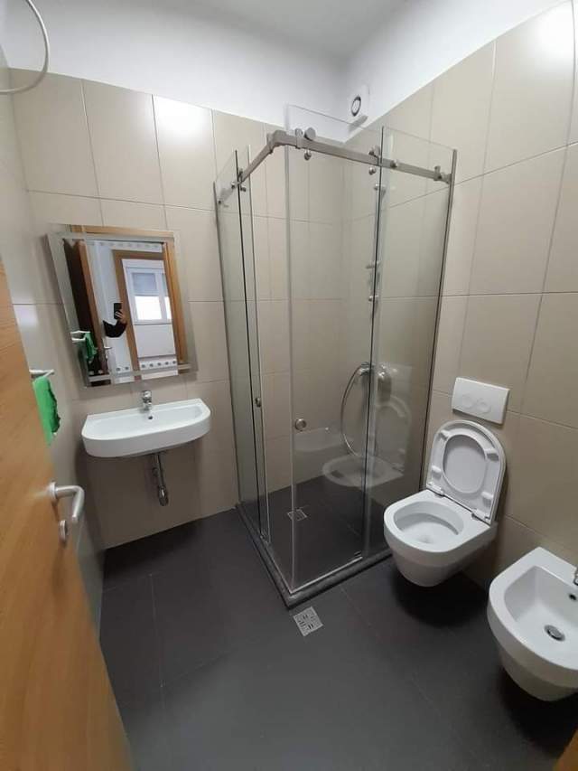 Tirane, shitet apartament 2+1+BLK Kati 3, 90 m² 180.000 Euro (Peti)