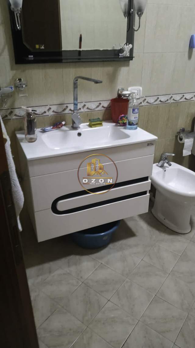 Tirane, jepet me qera apartament 2+1+BLK Kati 4, 90 m² 430 Euro (Shkolla e Baletit ,Tirane)