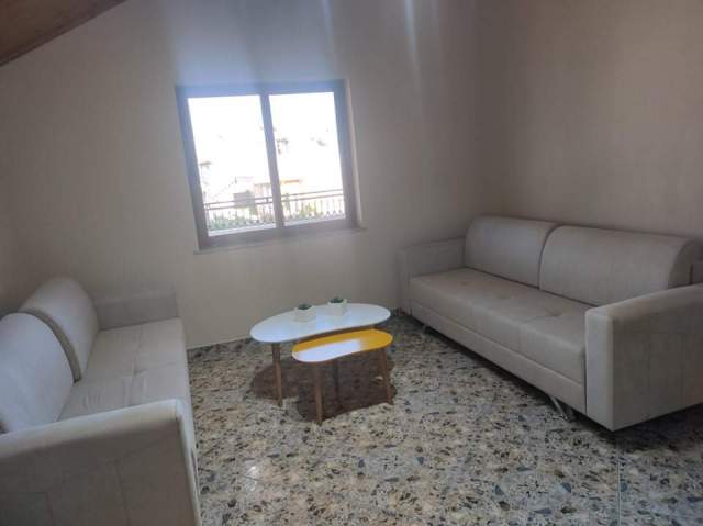 Tirane, jepet me qera apartament 2+1+BLK Kati 3, 100 m² 270 Euro