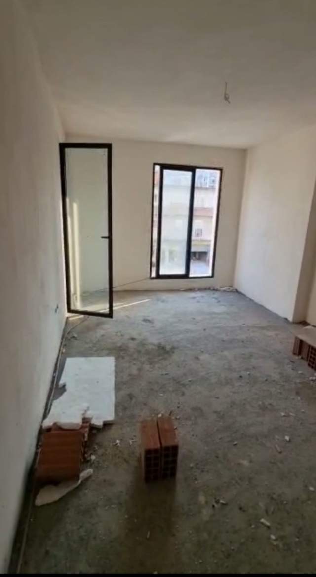 Tirane, shitet apartament Kati 3, 112 m² 95.200 Euro
