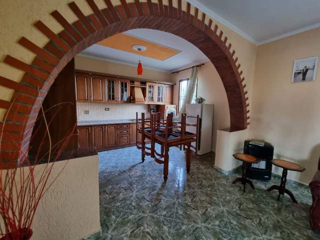 Spille, shitet Vile 2 Katshe Kati 1, 6.197 m² 250.000 Euro (Vile-Ballaj)