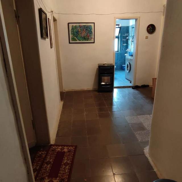 Tirane, shitet apartament 2+1 Kati 5, 80 m² 8.000.000 Leke (prane maternitetit te ri)