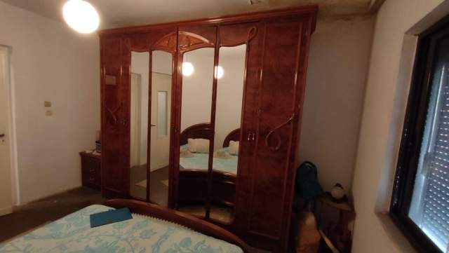 Tirane, shitet apartament 2+1 Kati 5, 80 m² 8.000.000 Leke (prane maternitetit te ri)