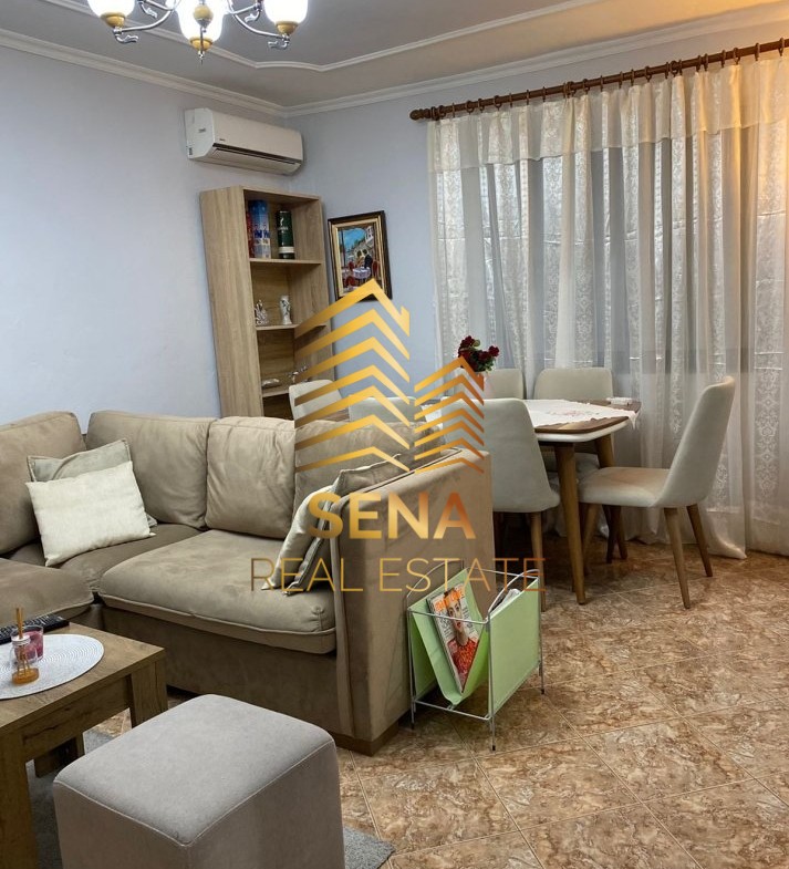 Tirane, jepet me qera apartament 2+1 Kati 3, 80 m² 550 € (Rruga e Elbasanit)