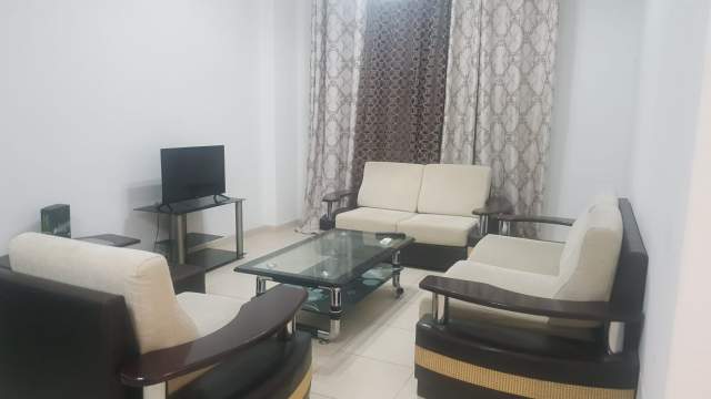 Tirane, jepet me qera apartament 2+1+BLK Kati 7, 112 m² 450 Euro (kavajes)
