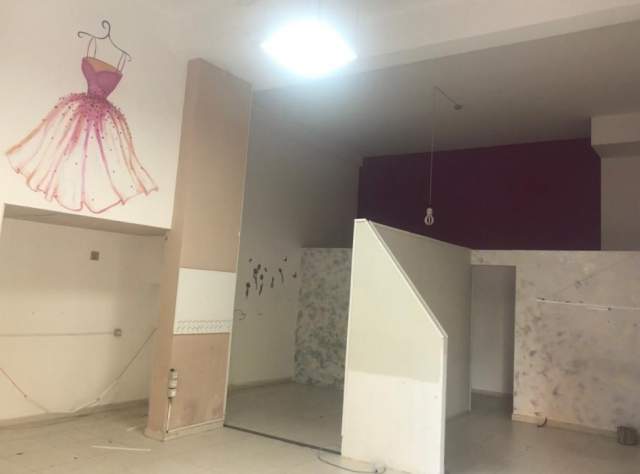 Tirane, jepet me qera ambjent biznesi Kati 0, 850 m² 850 Euro (delijorgji)